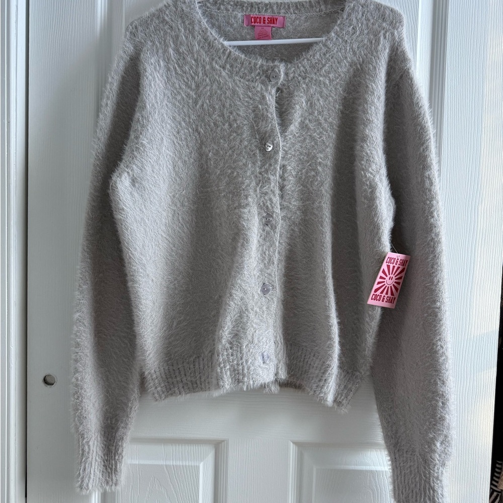 Coco and Shay Soft Gray Cardigan Sweater NWT